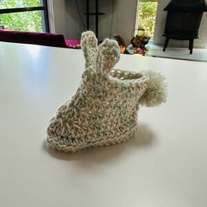 HM✨ Bunny Crochet Baby Booties 🐰